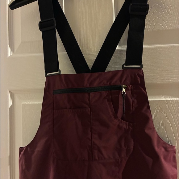Snow Bibs The North Face Burgundy and Tropical Print Snow ❄️ Bibs ❄️☃️ - Picture 3 of 16